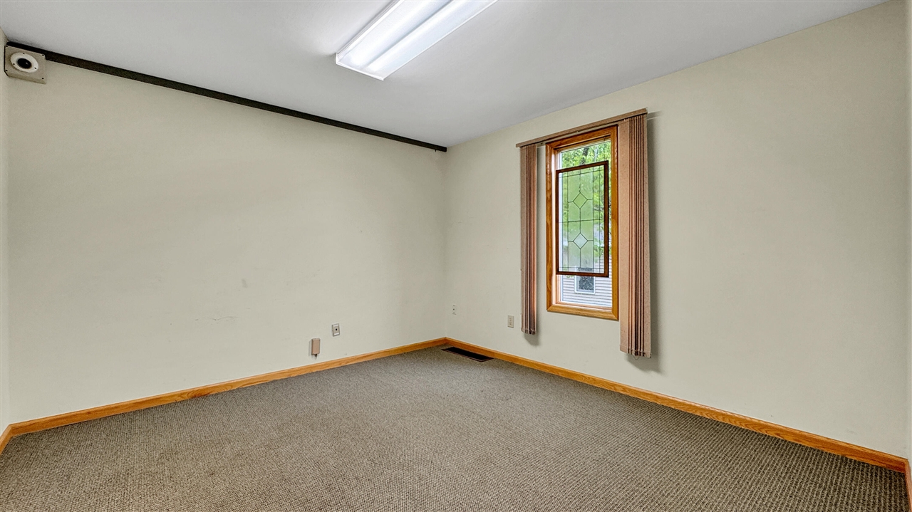1200 S Mitchell Street Property Photo 17