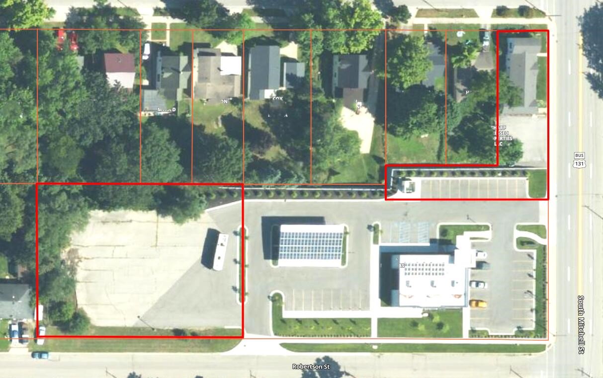 1200 S Mitchell Street Property Photo 28