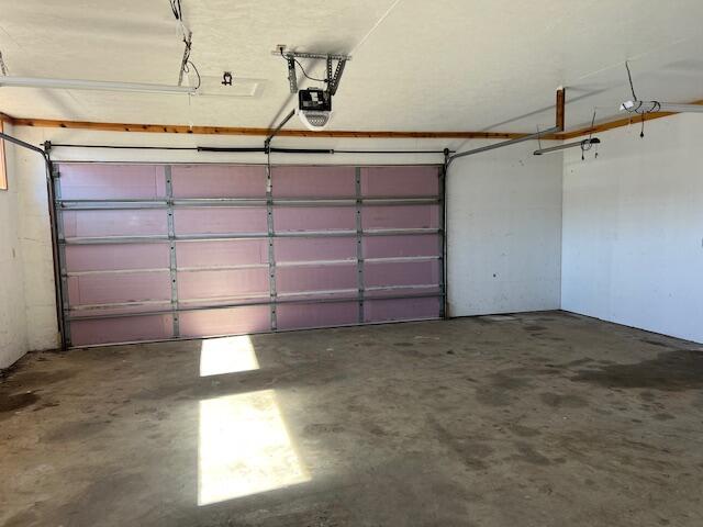 14455 Frances Avenue Property Photo 5