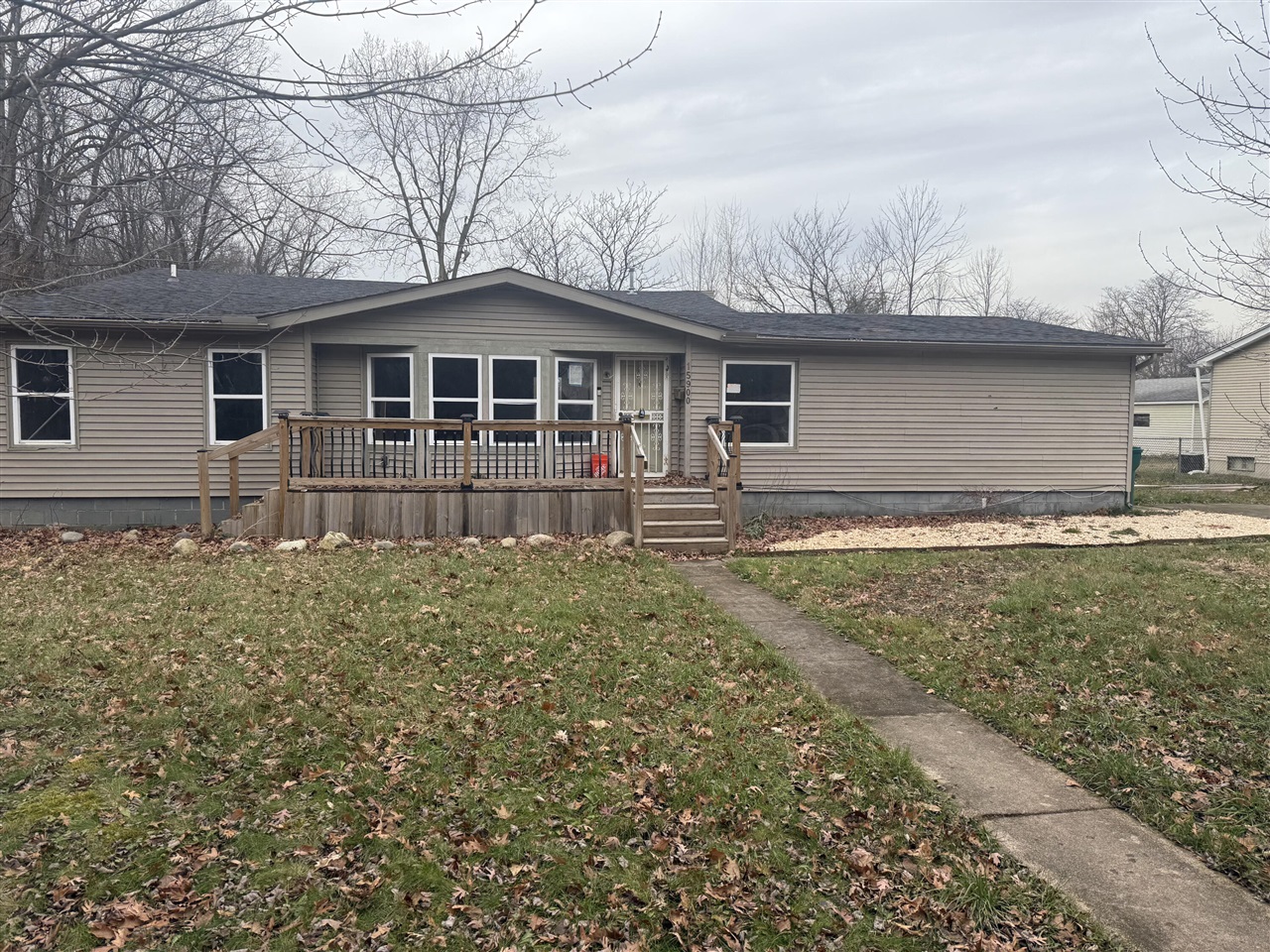 15900 Sandburg Street Property Photo 2