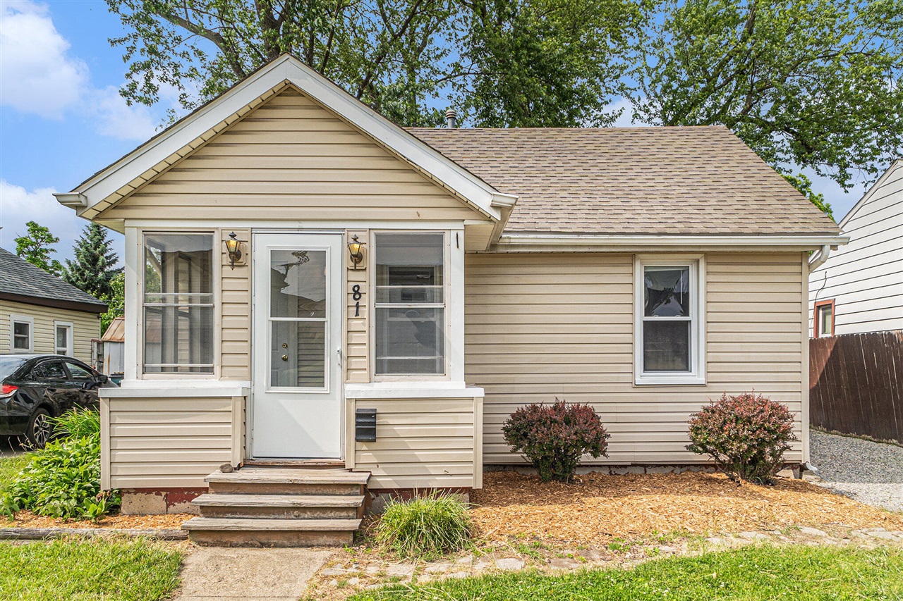 81 Chopin Avenue Property Photo 1