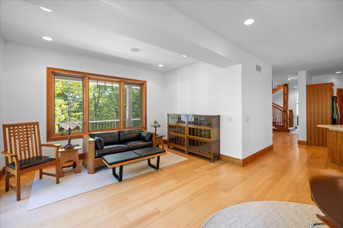 4679 Forest Ridge Drive Property Photo 12