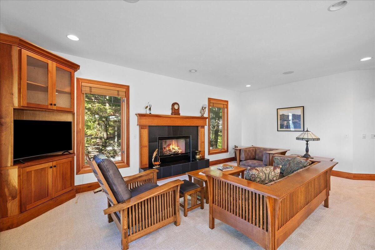 4679 Forest Ridge Drive Property Photo 13