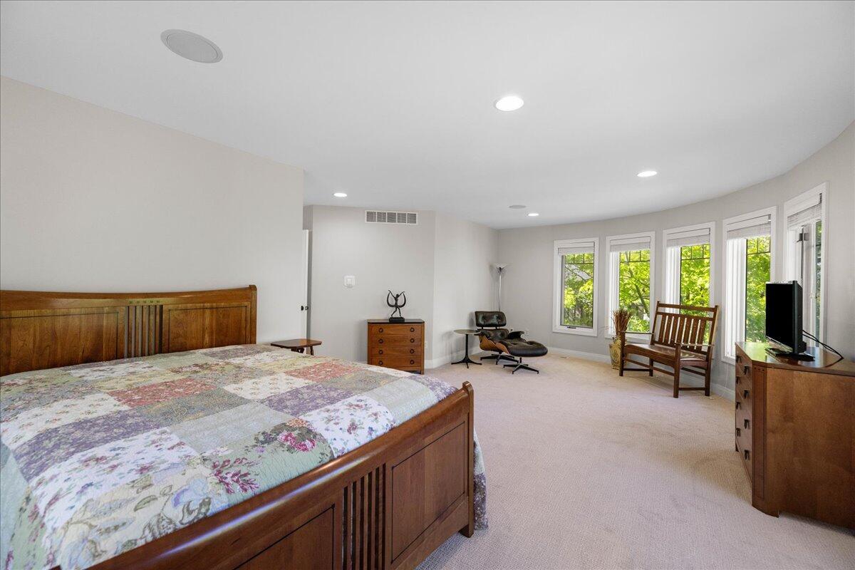 4679 Forest Ridge Drive Property Photo 22