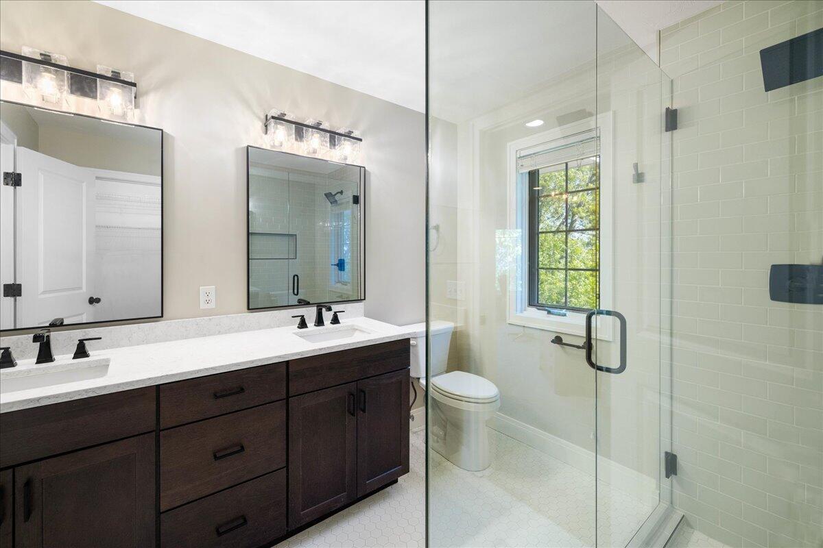 4679 Forest Ridge Drive Property Photo 24