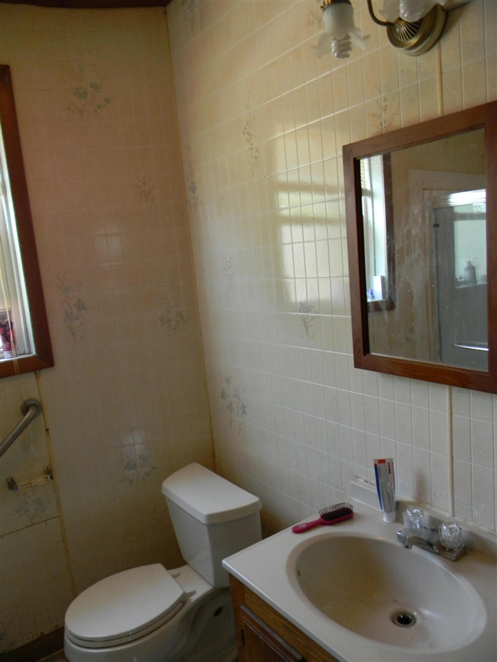 302 First Street Property Photo 17