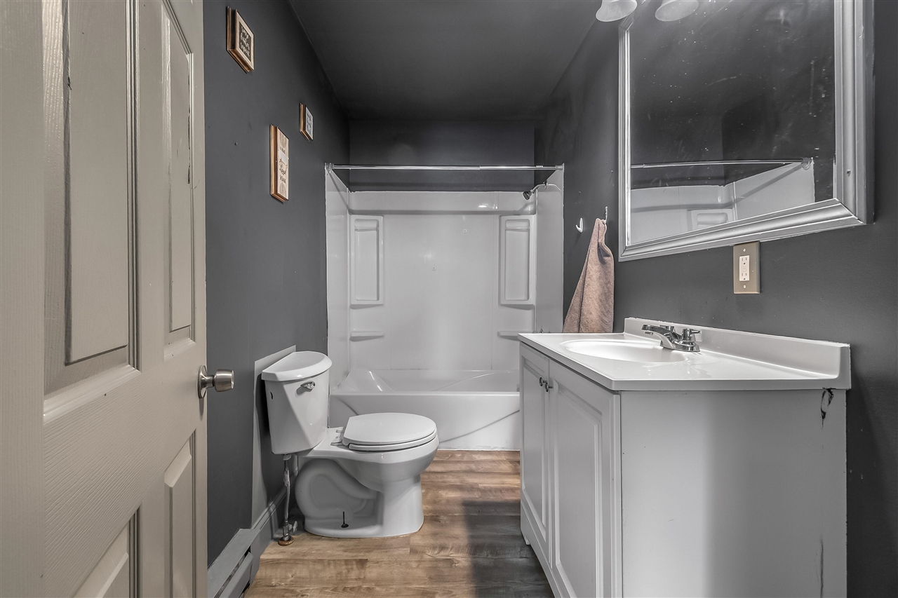 15 E Chicago Street Property Photo 23