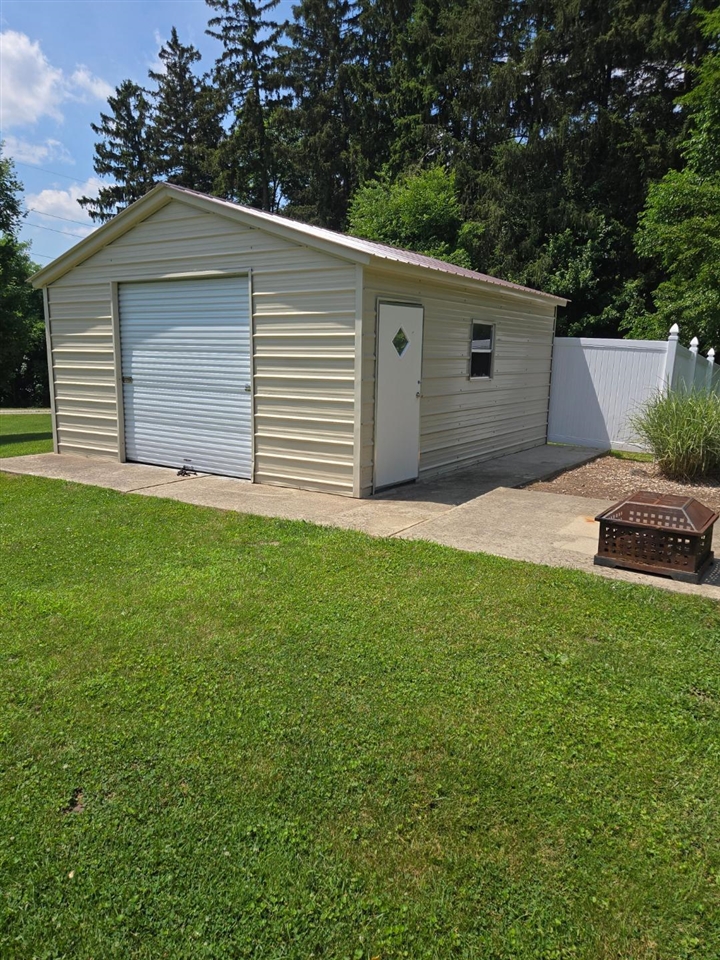 6518 N Parma Road Property Photo 24