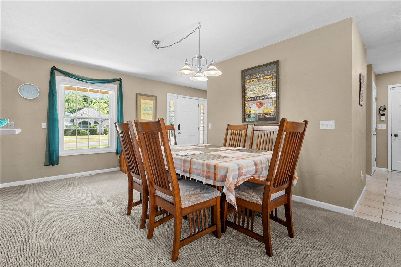 8181 Fawn Meadow Trail Property Photo 10