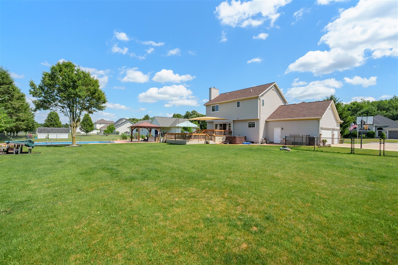 8181 Fawn Meadow Trail Property Photo 38