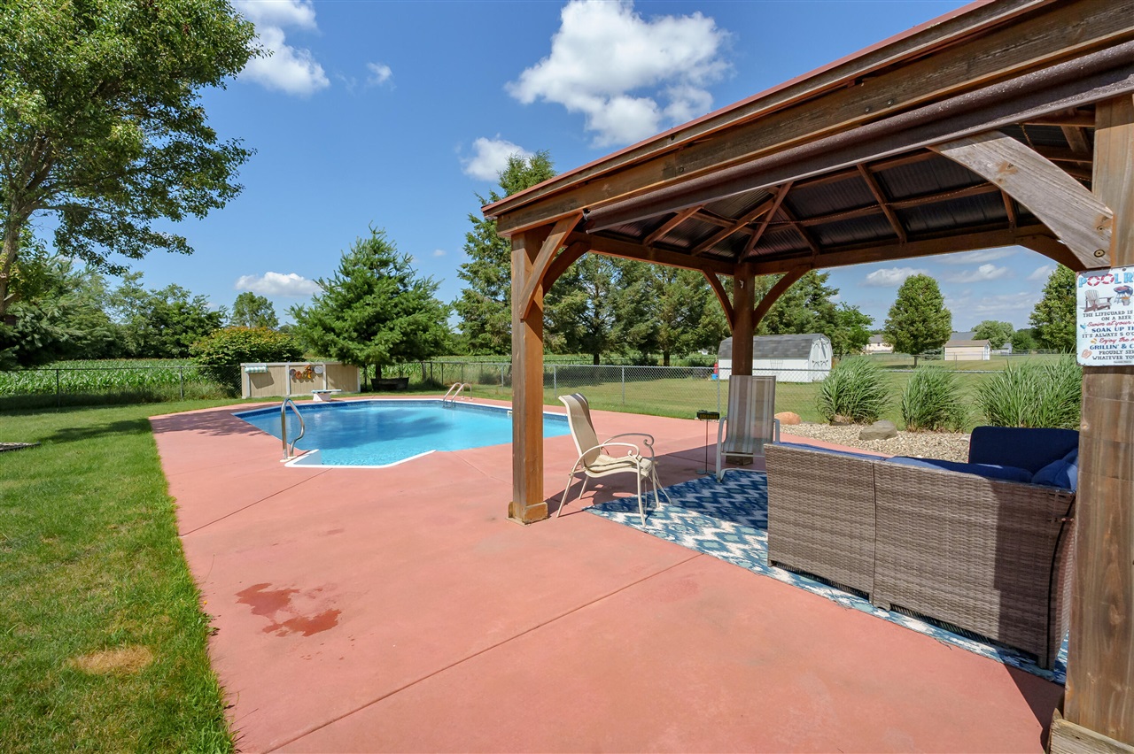 8181 Fawn Meadow Trail Property Photo 41