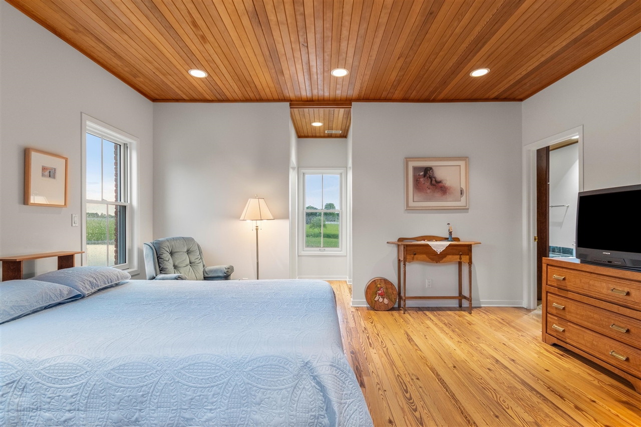 14091 Scio Church Road Property Photo 17