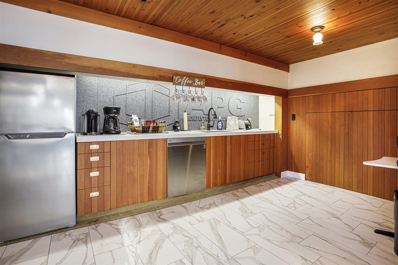 107 W Michigan Avenue Property Photo 11