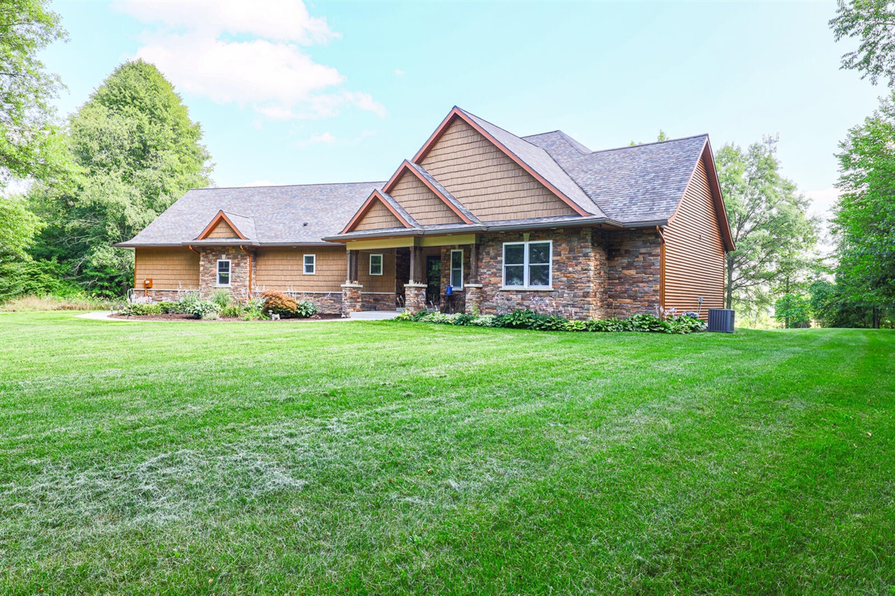 9434 84th Street Property Photo 1