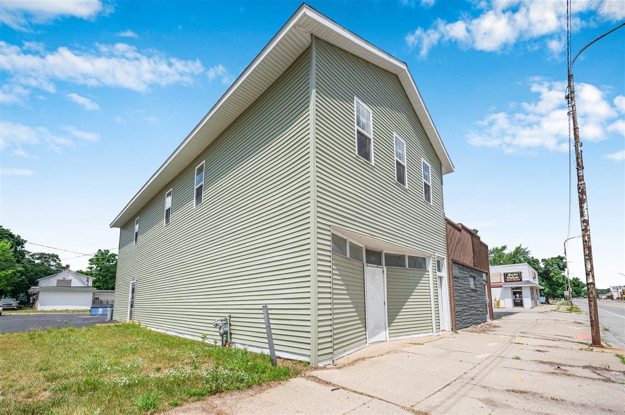 603 N State St Property Photo 2