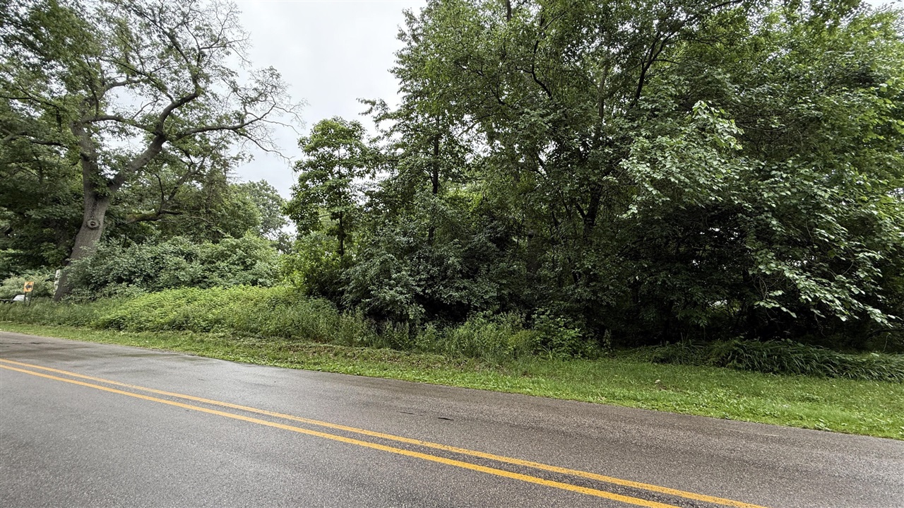 7594 Brickyard Road Property Photo 2