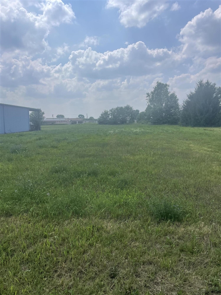 708 N Centerville Road Property Photo 1