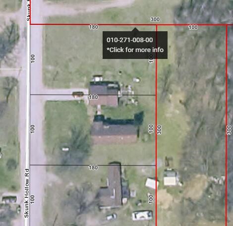 First Oak Street Property Photo 2