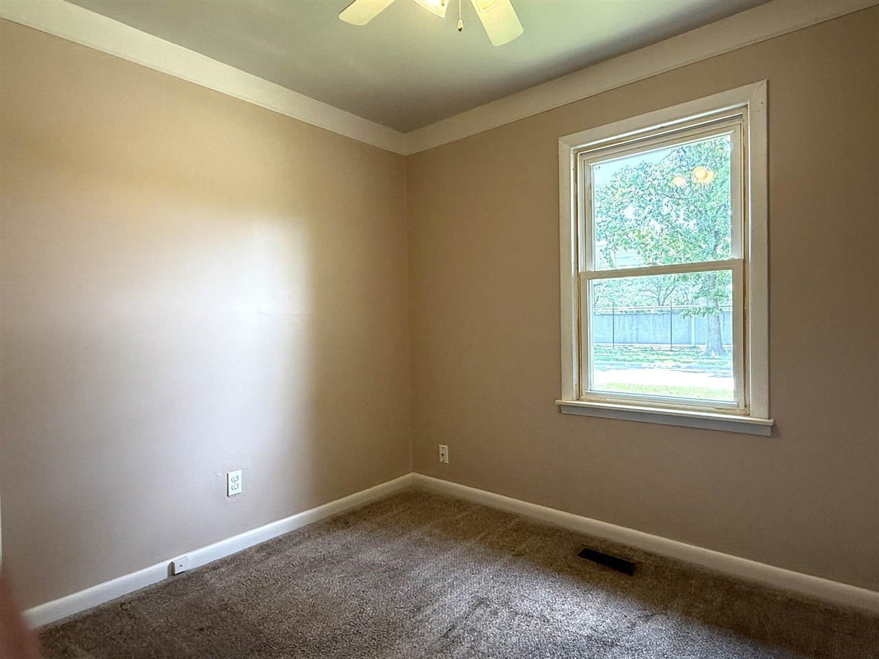 5873 Merrick Street Property Photo 18
