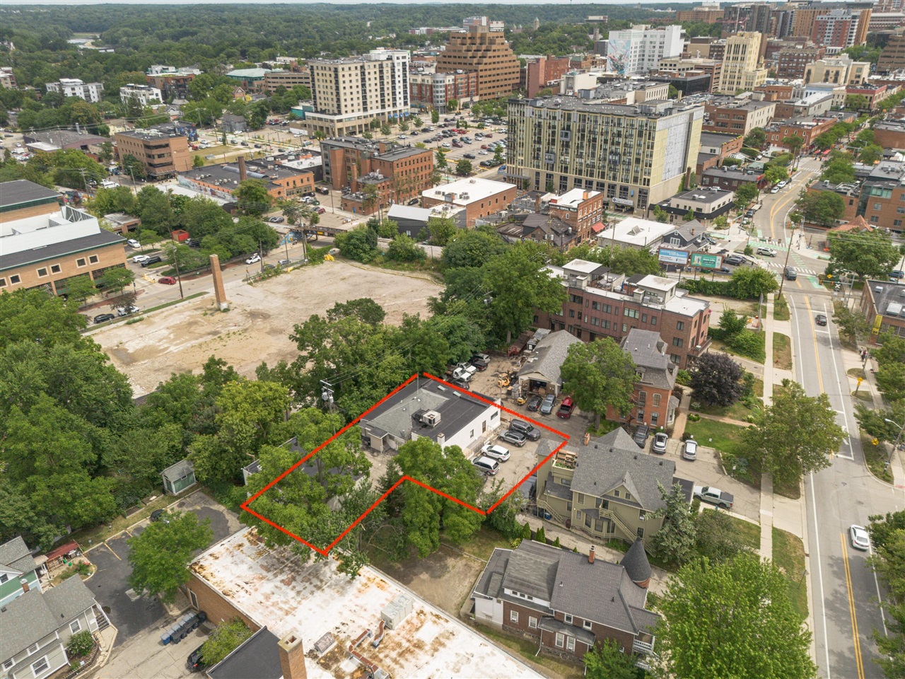 404 W Liberty Street Property Photo 66