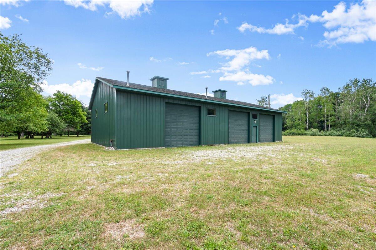 101 N Wyman Road Property Photo 31