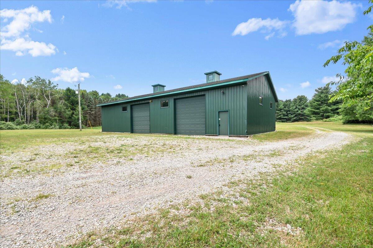 101 N Wyman Road Property Photo 32