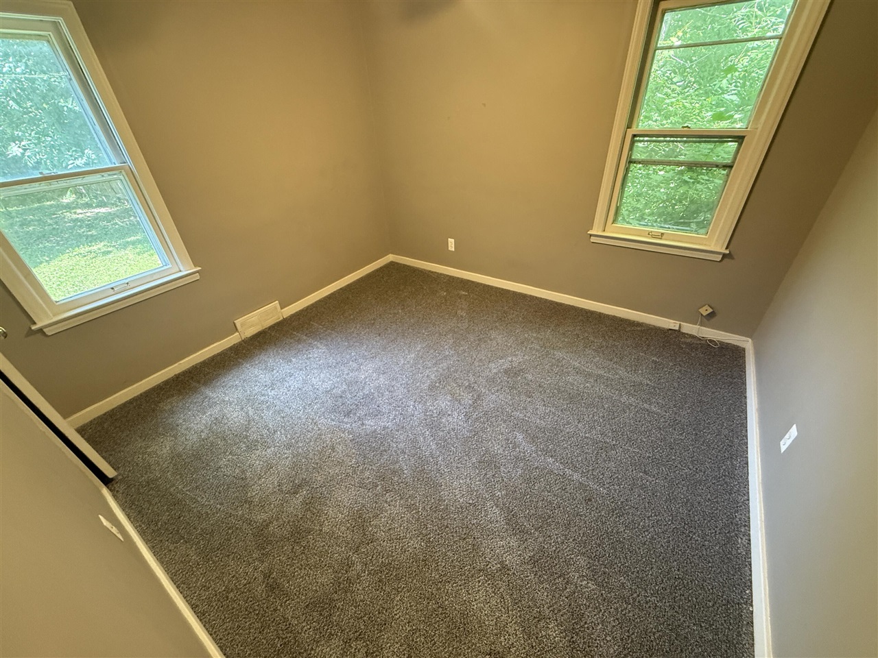 26655 Rosewood Street Property Photo 13