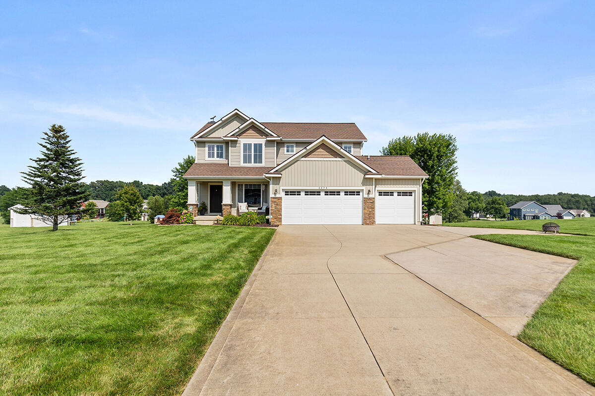4270 Autumn Ridge Drive Property Photo 1