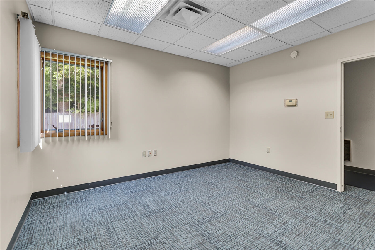 1418 E Michigan Avenue Property Photo 14