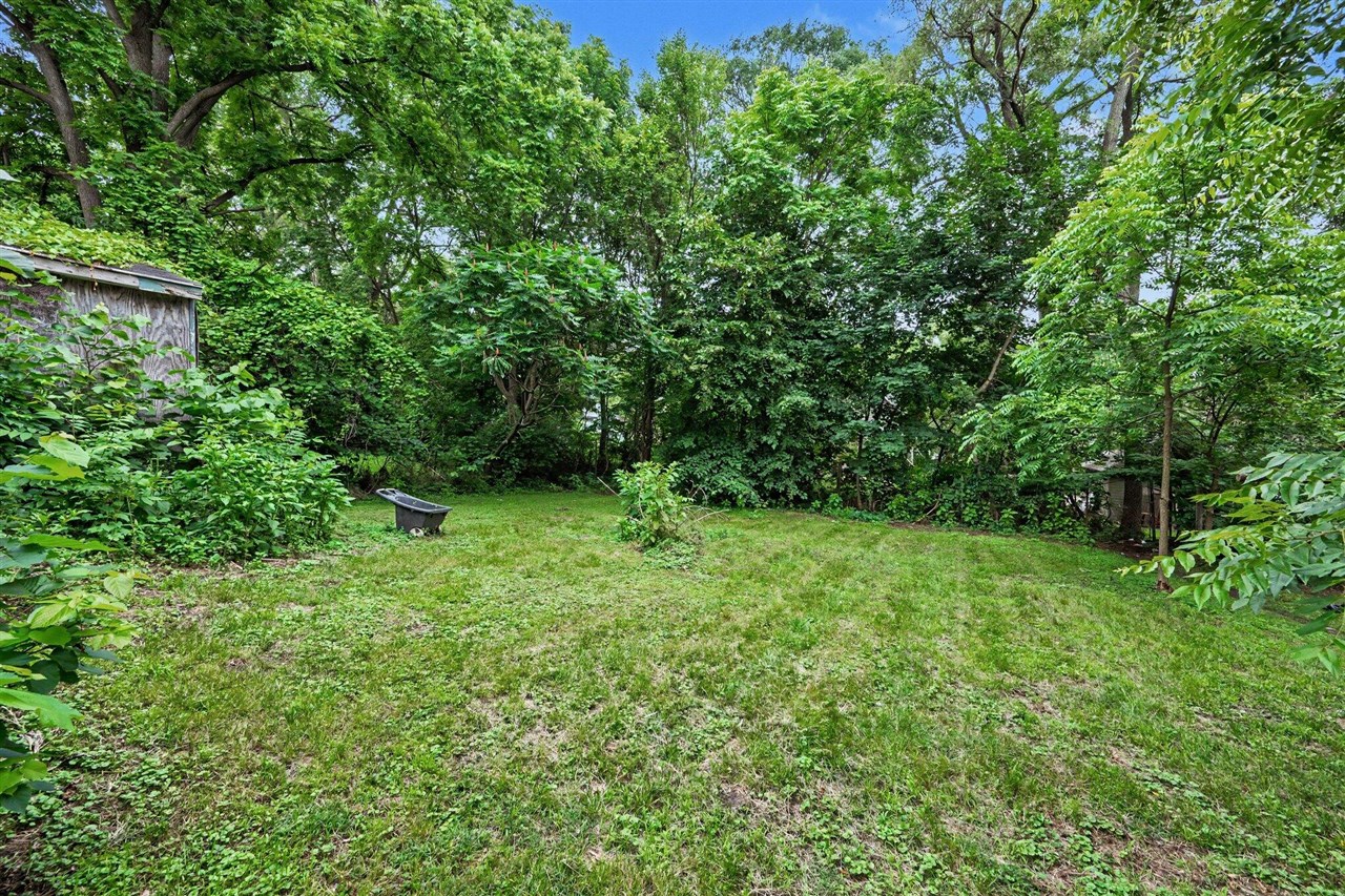 1110 Hotop Avenue Property Photo 23