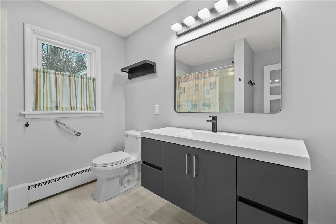 616 Lakeshore Drive Property Photo 13