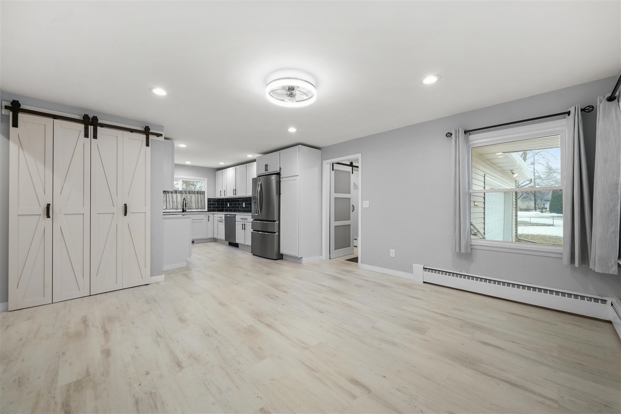 616 Lakeshore Drive Property Photo 23
