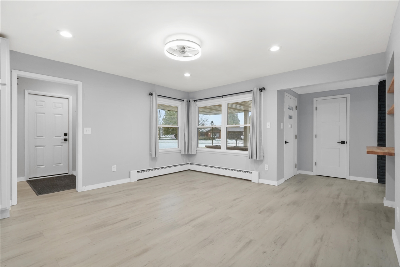 616 Lakeshore Drive Property Photo 25