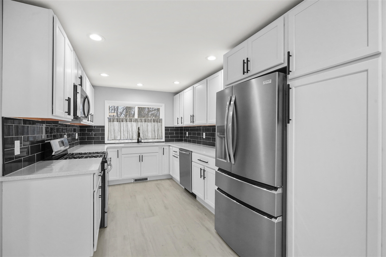 616 Lakeshore Drive Property Photo 31