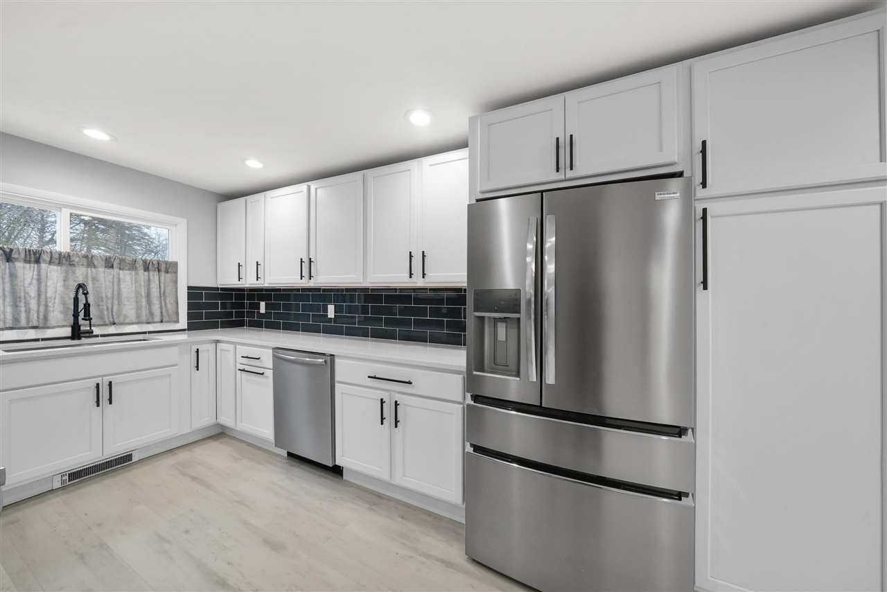 616 Lakeshore Drive Property Photo 32