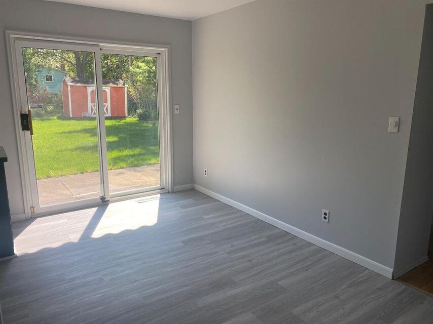 2160 Georgetown Boulevard Property Photo 6