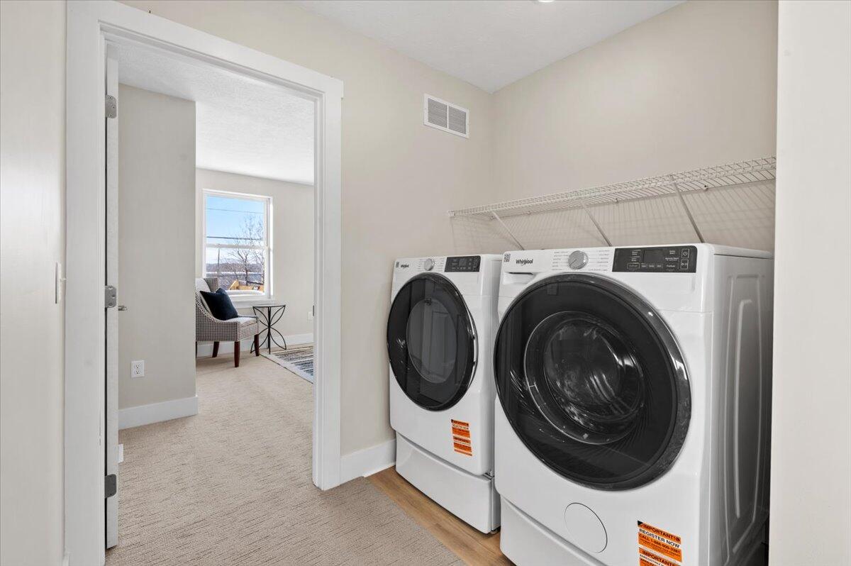 452 Pleasant Street Property Photo 19
