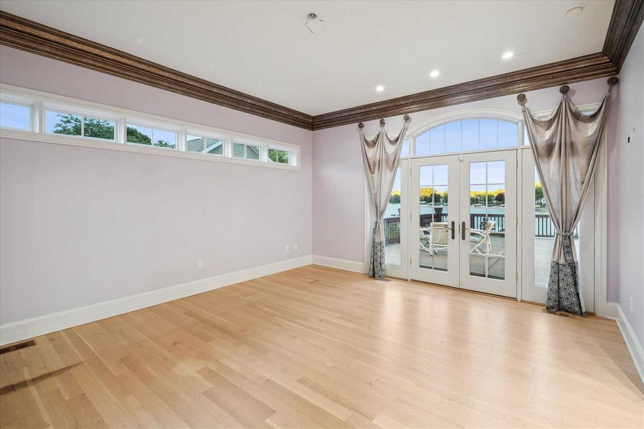 4349 Island View Drive Property Photo 12