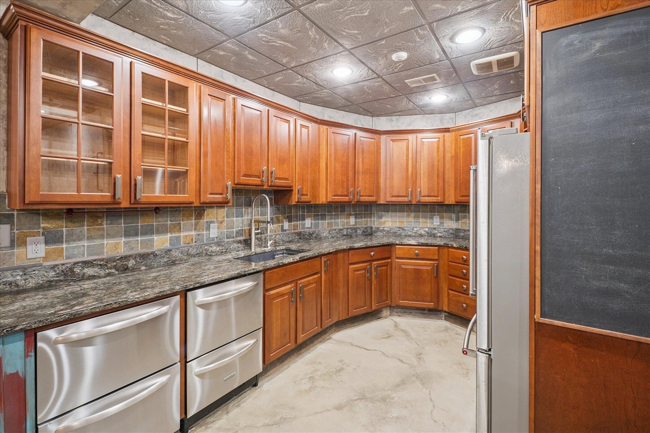 4349 Island View Drive Property Photo 36