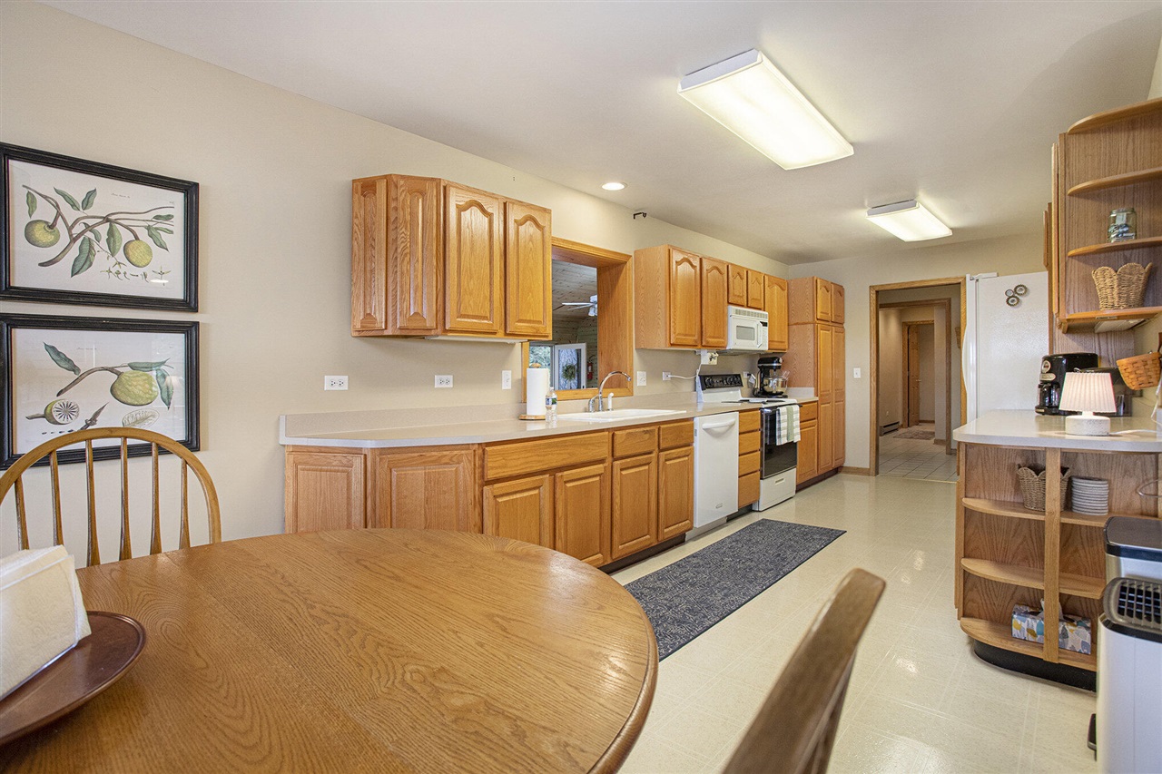 59688 Summit Street Property Photo 47