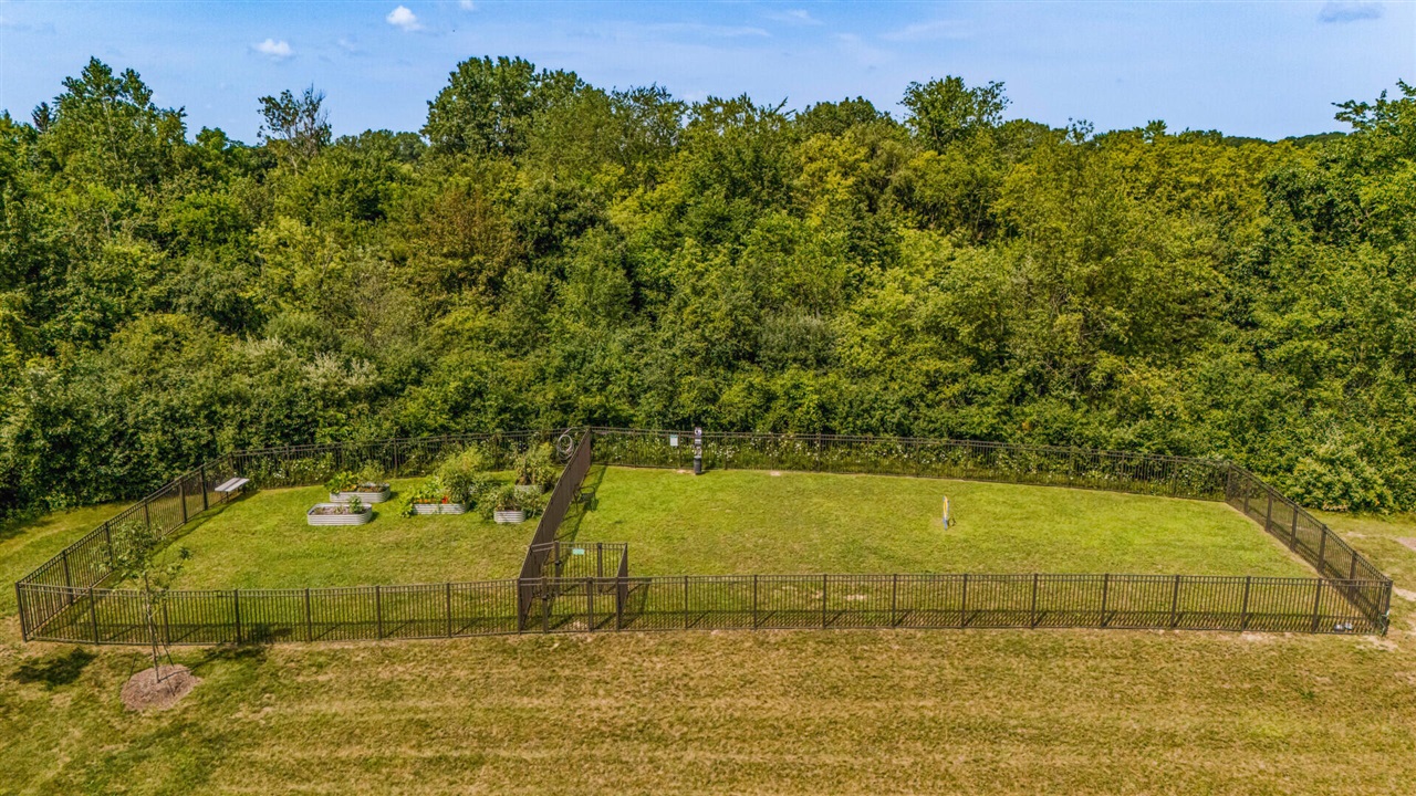 7124 Black Cherry Lane Property Photo 78