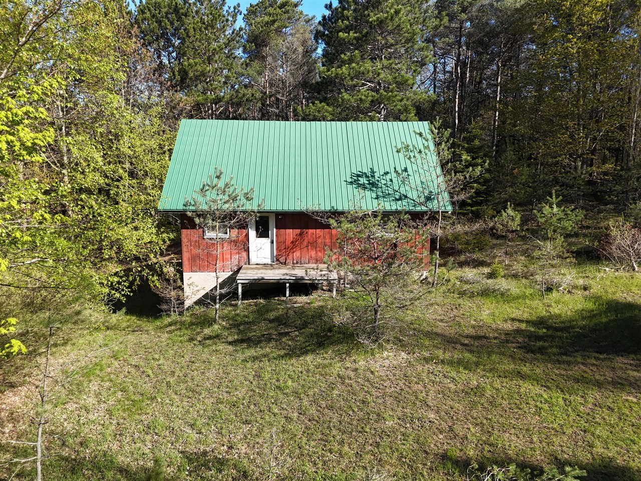 928 Pilgrim Highway Property Photo 1