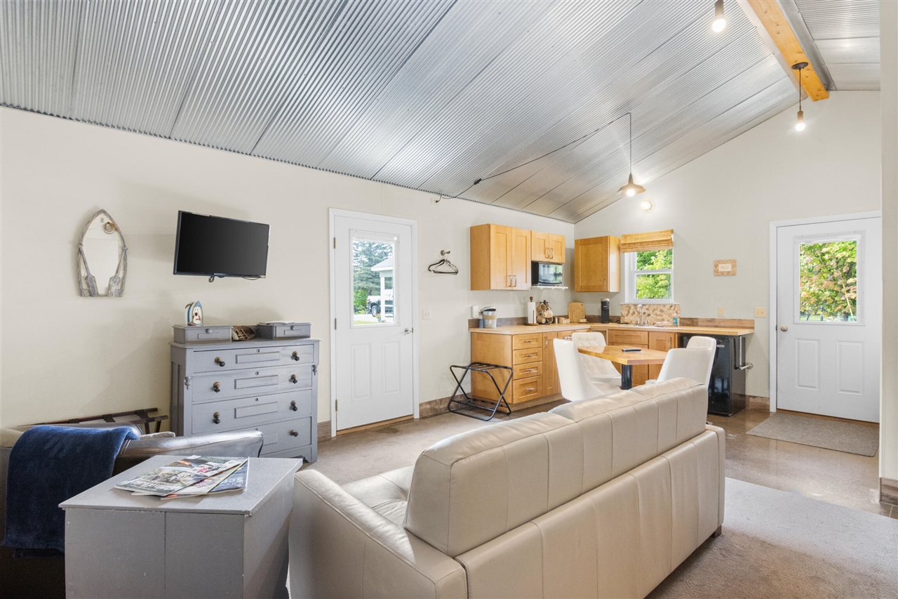 4871 Us Highway 31 Property Photo 29