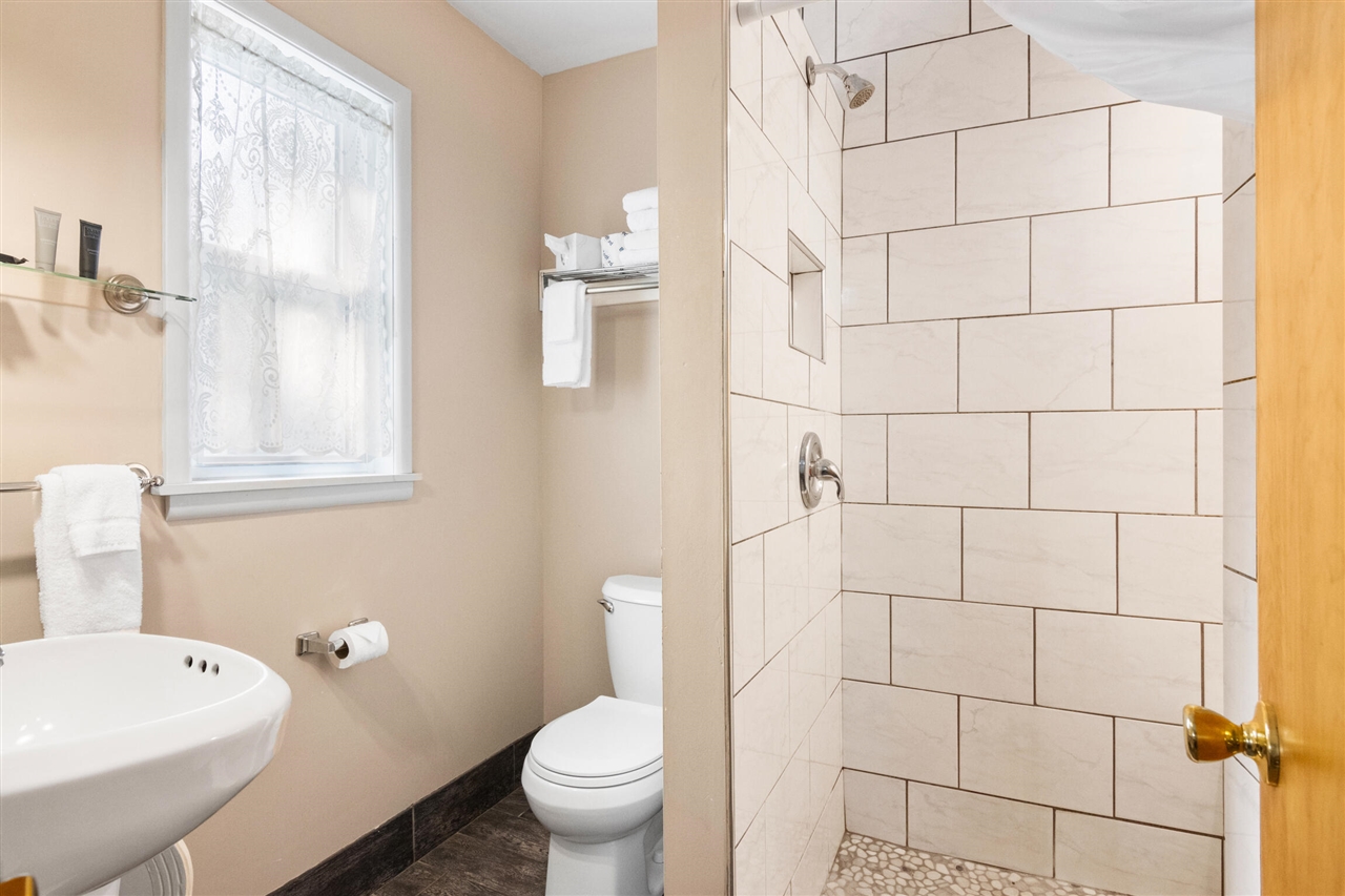 4871 Us Highway 31 Property Photo 42