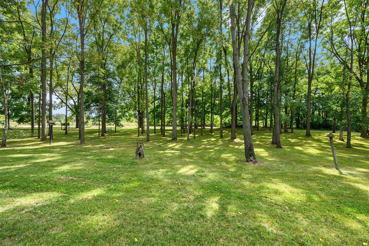 58480 Kirk Lake Road Property Photo 4