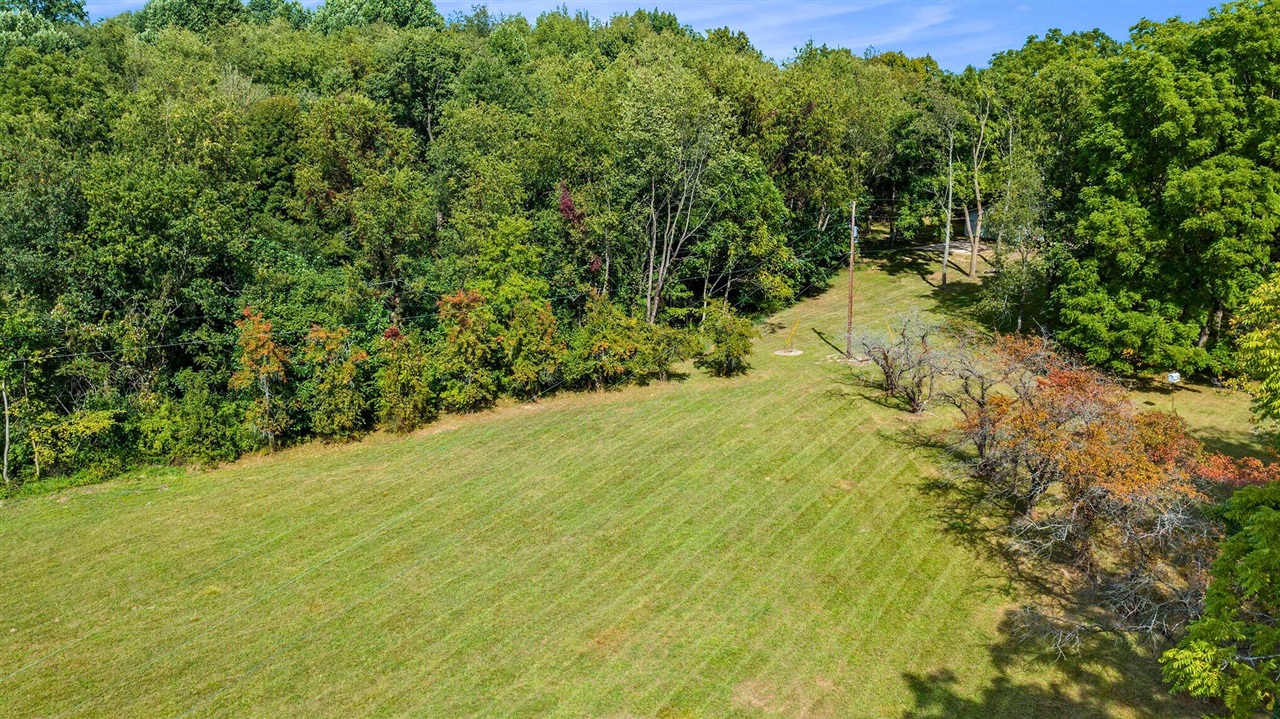 58480 Kirk Lake Road Property Photo 5