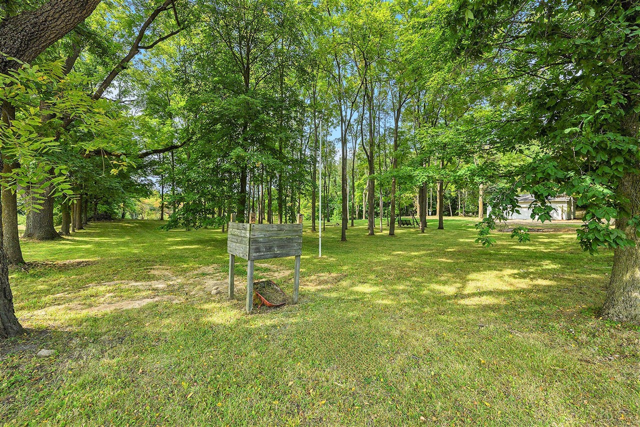 58480 Kirk Lake Road Property Photo 22