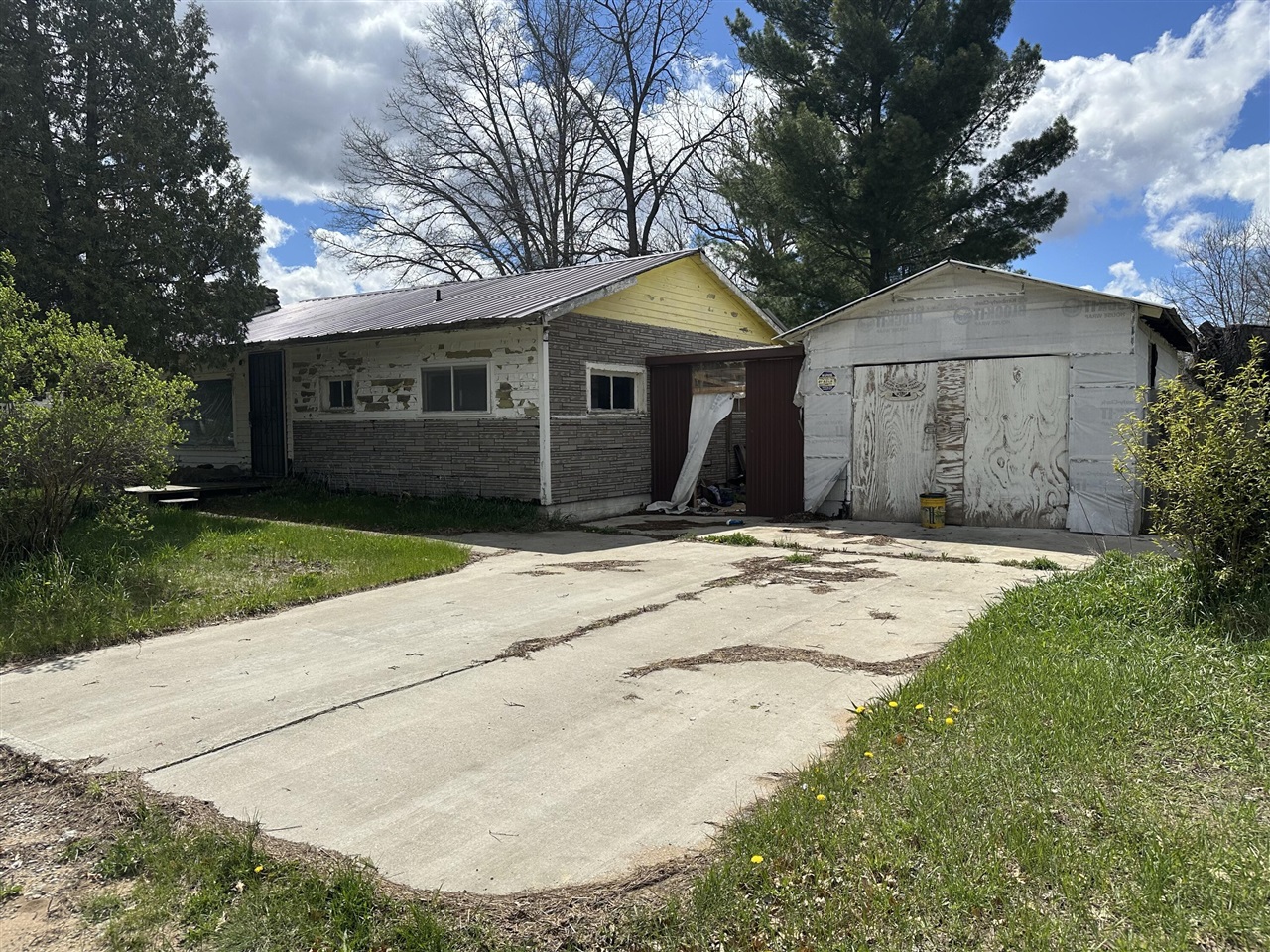 5967 S Forman Road Property Photo 1