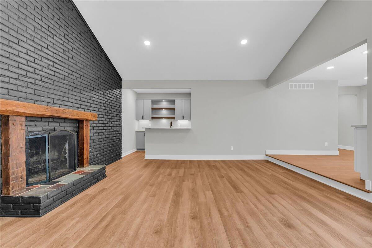 3729 Boulder Drive Property Photo 9