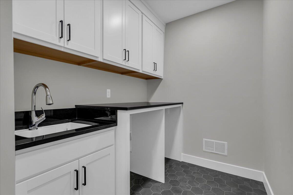 3729 Boulder Drive Property Photo 29